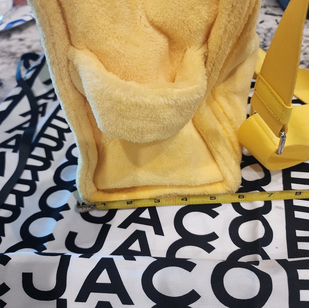 Marc Jacobs Soft Yellow Tote - Picture 10 of 10